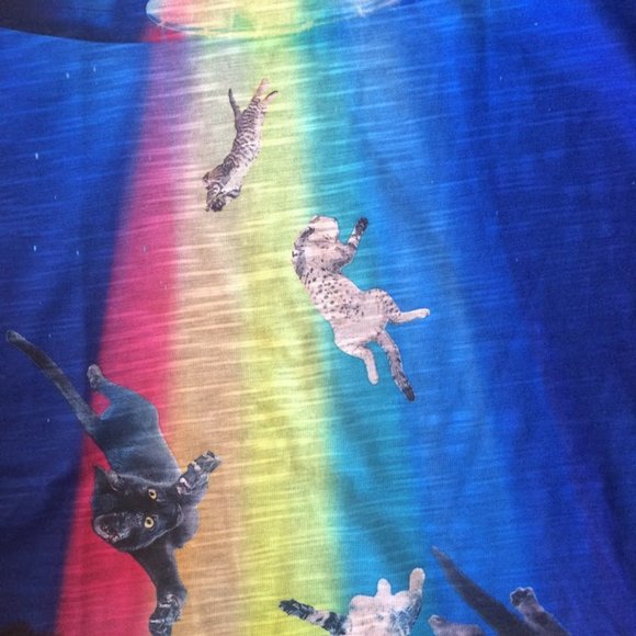 Lot of 3 Unworn Weird Fun Pirate Alien Star Wars Cat Tank Tops Small Hot Topic - Picture 4 of 6